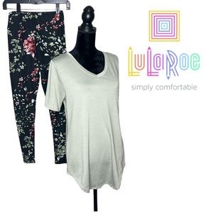 LuLaRoe Christy Tee & Leggings Outfit. Top is Small. O/S Leggings